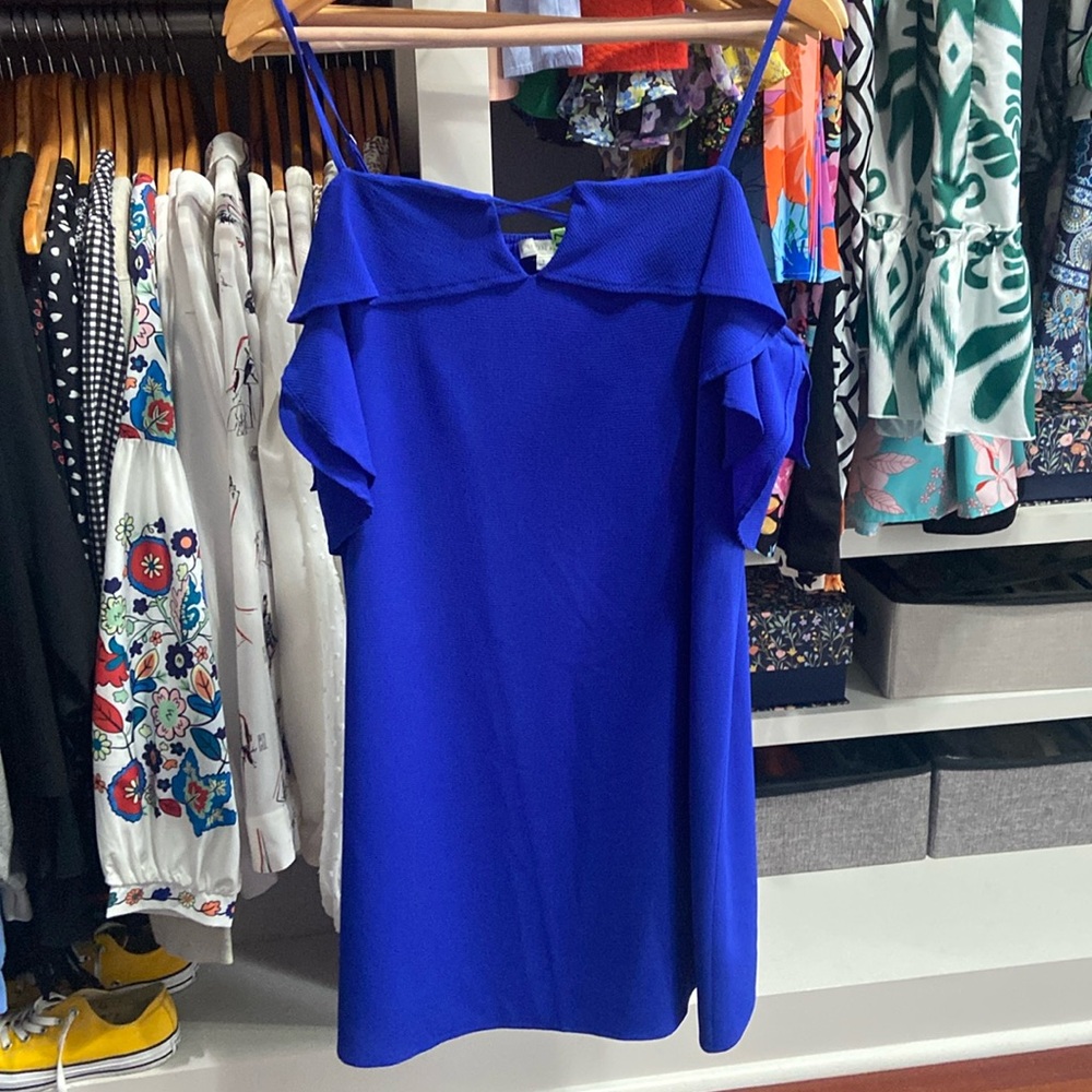 🔷 Skies are blue cold shoulder dress